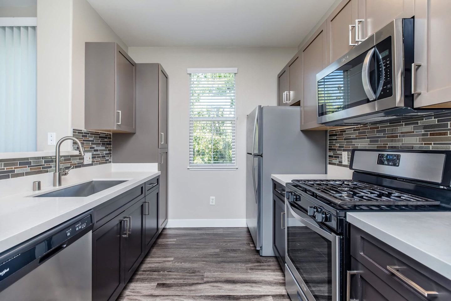 Bellecour Way Apartment Homes Image 12