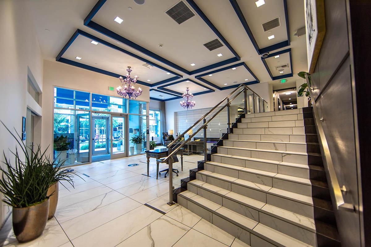 Blu Bellevue Apartments Image 9