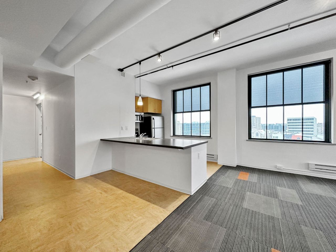 Des Moines Building Image 19