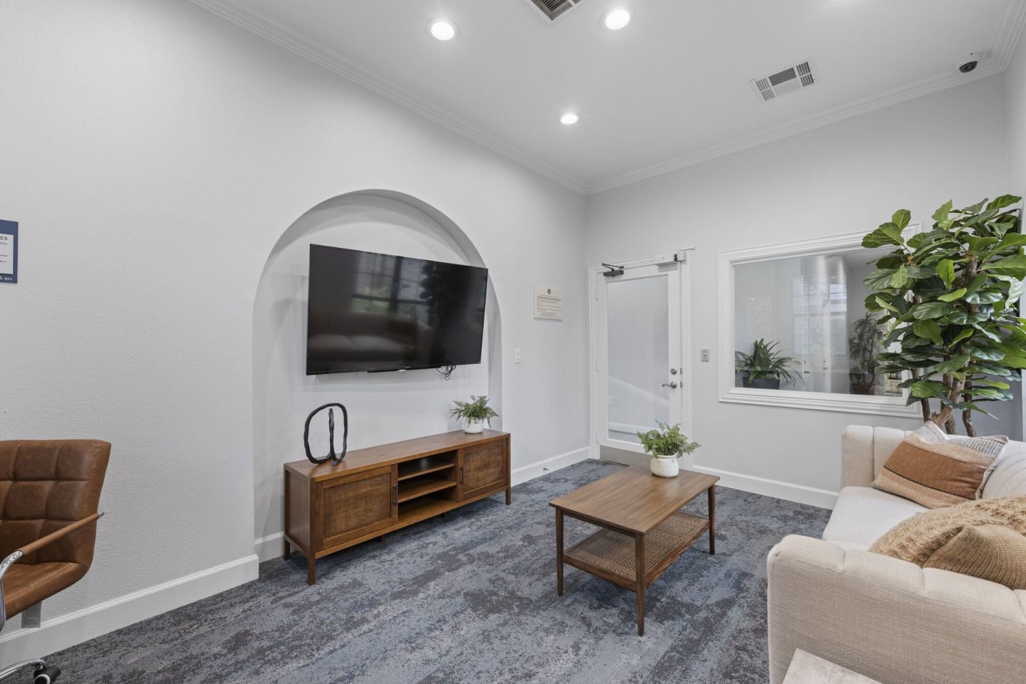 Thornbury Image 13
