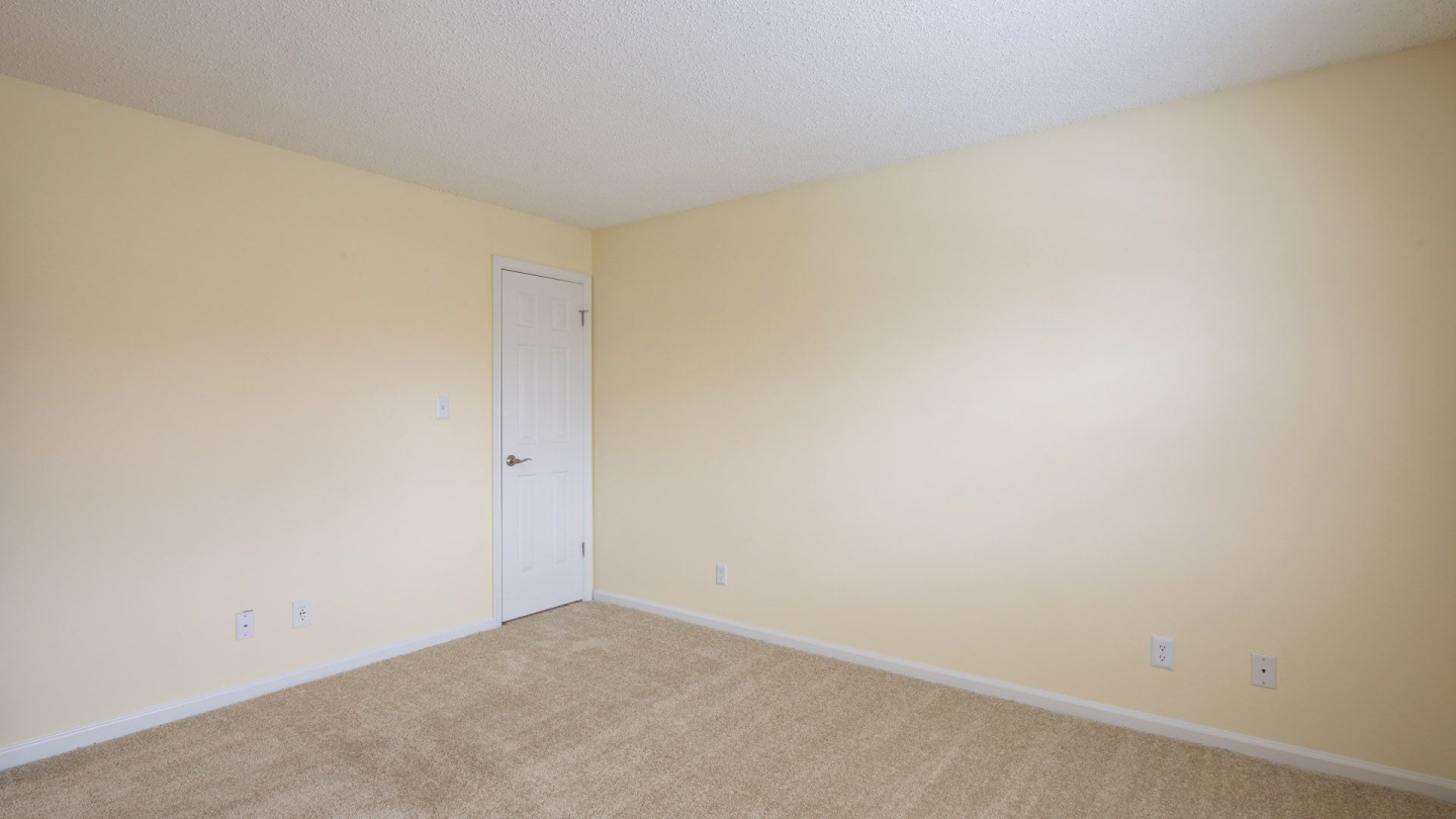Holly Point Apartments Image 75