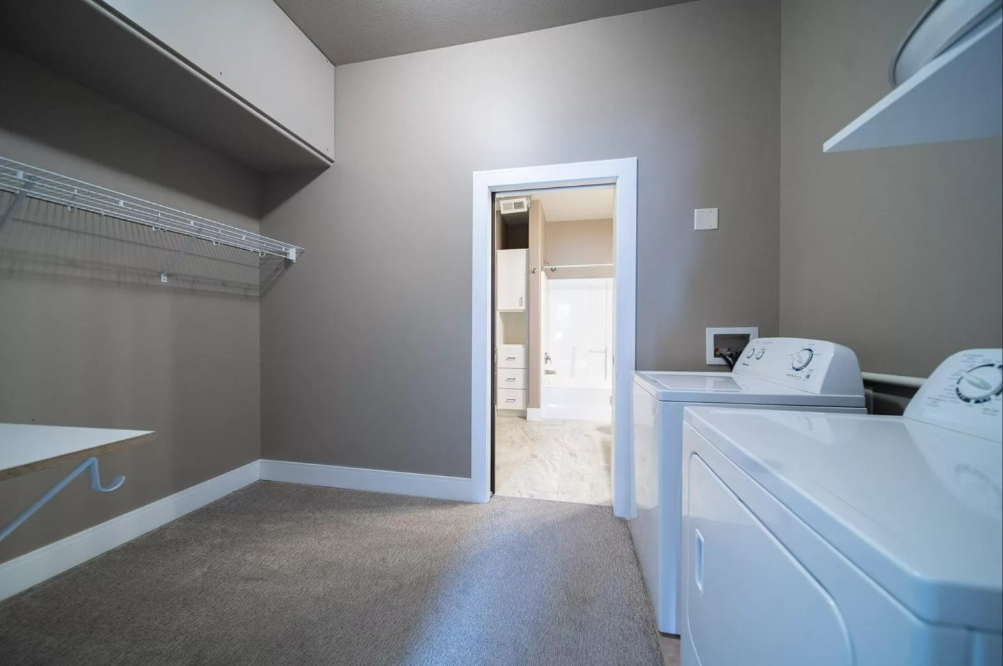 Dakota Lofts Image 13