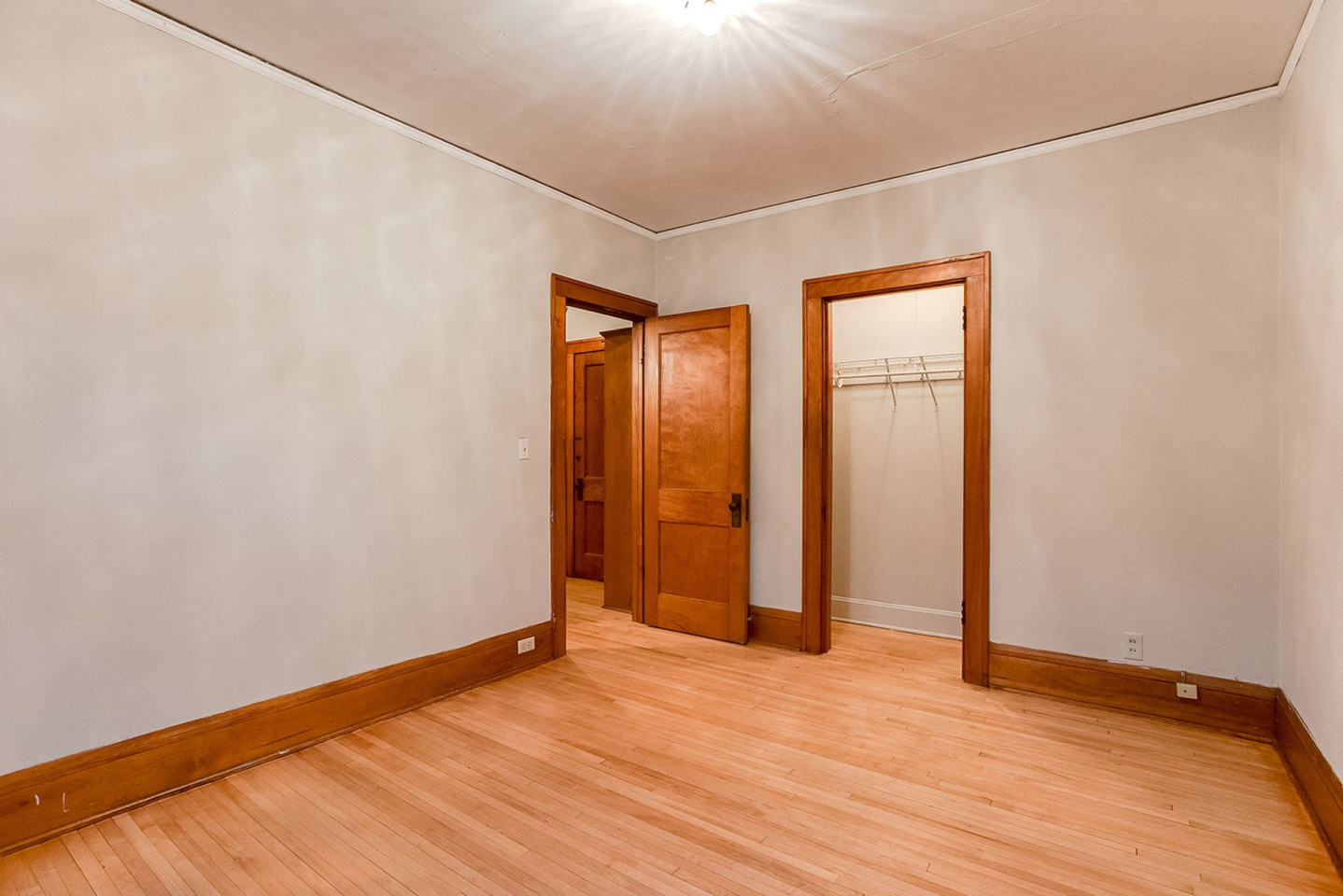 3801 Garfield Avenue S Image 15