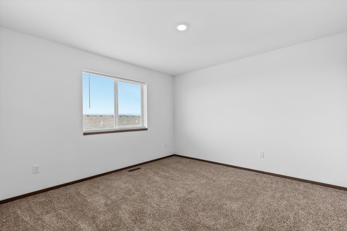 Shepherd Hills Commons Image 12