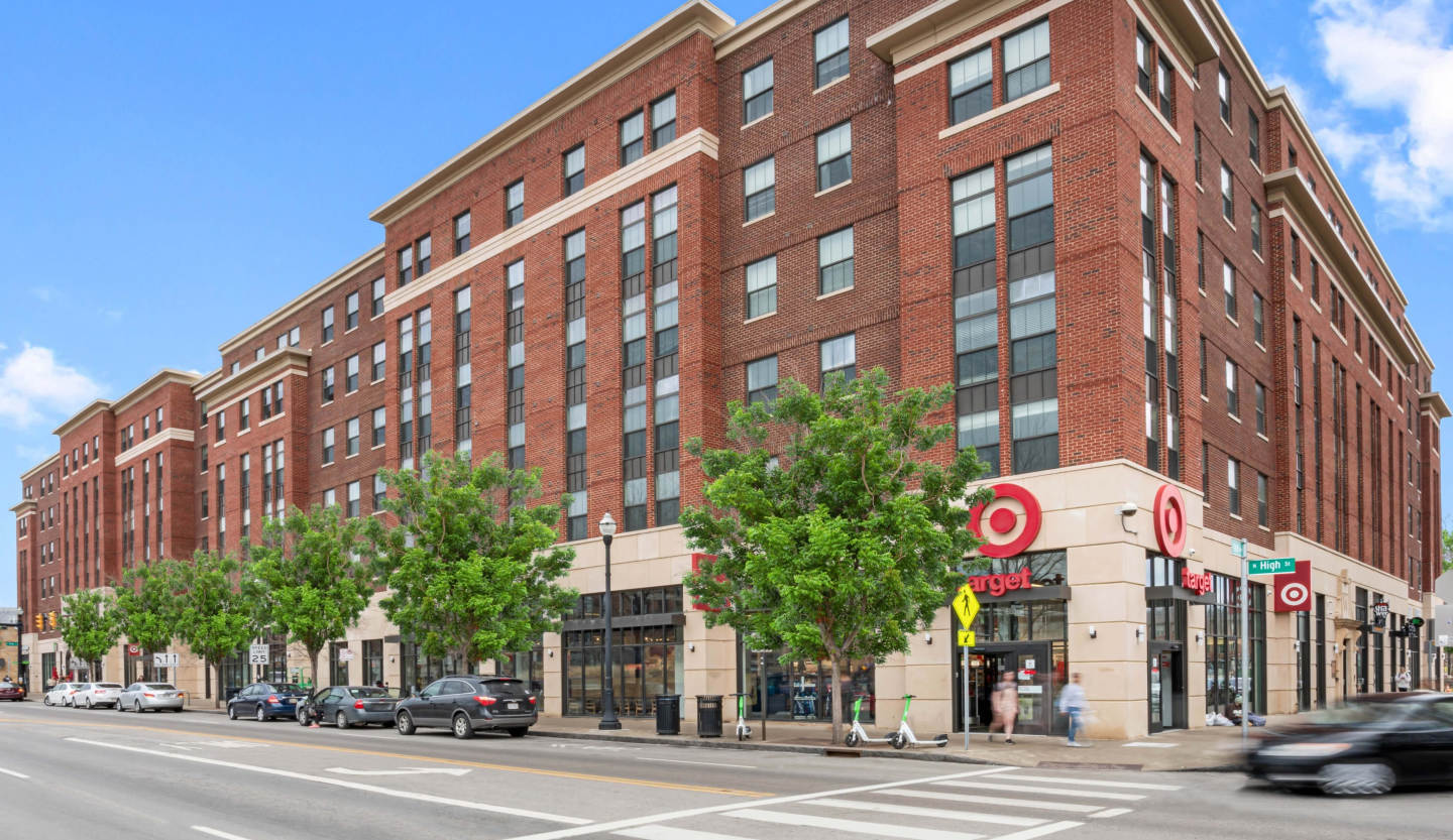 StateHouse Varsity - Student Housing Image 2