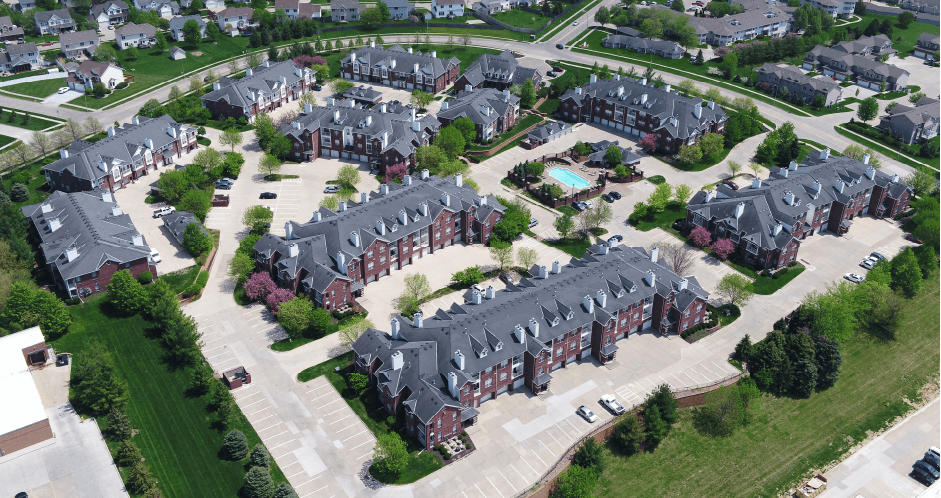 SaddleBrook Apartments Image 1