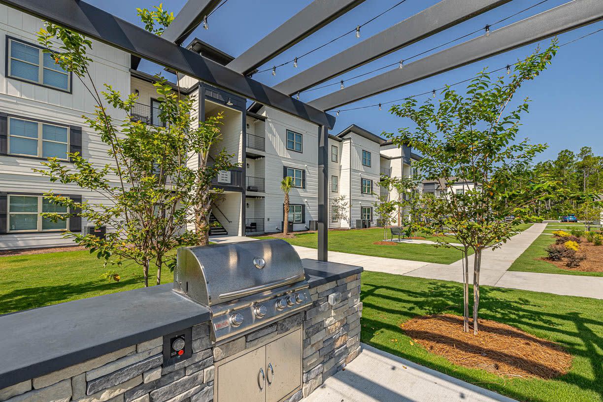 Atlantic Breeze Apartments Image 4