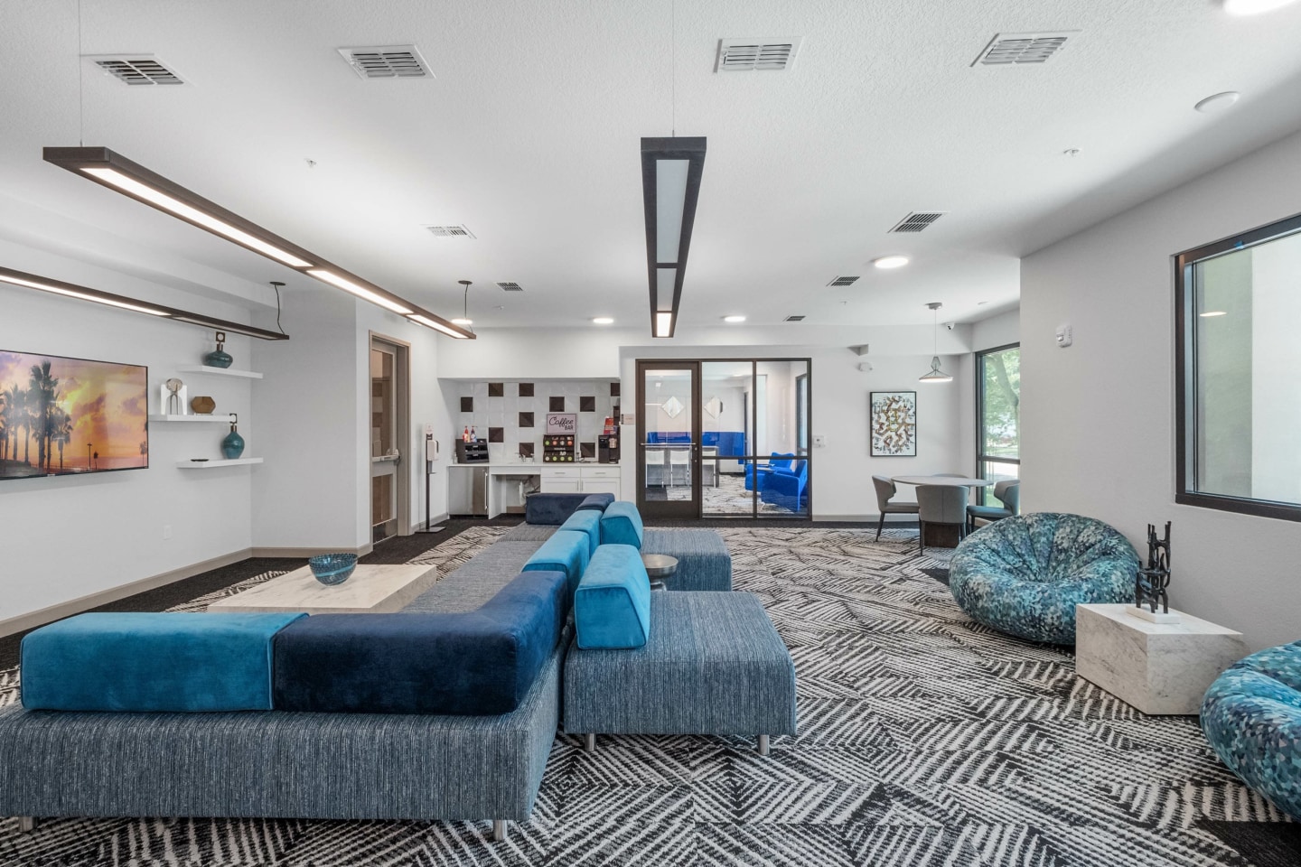 Gallery 3100 Image 37