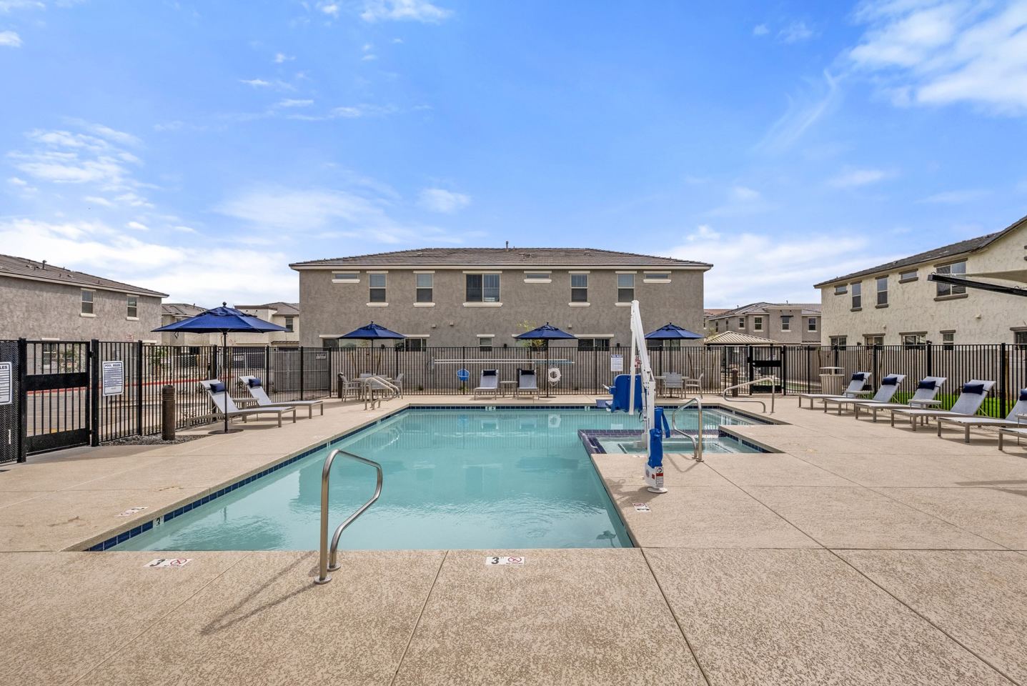 Avalon Townhomes Image 49