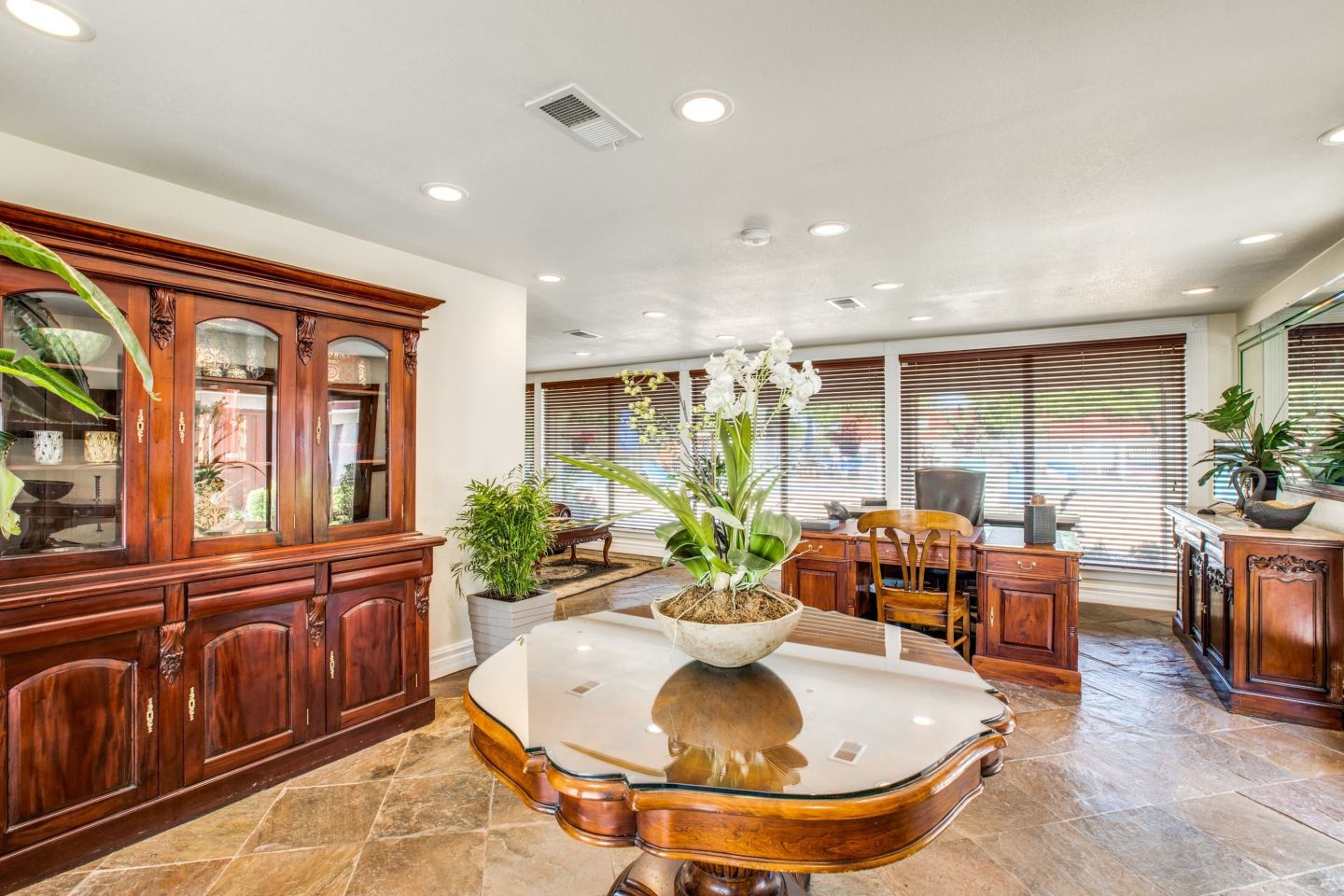 Tucasa Townhomes Image 15