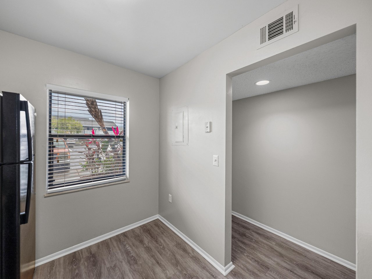 The Park at Topaz Tuscana Apartment Homes Image 5