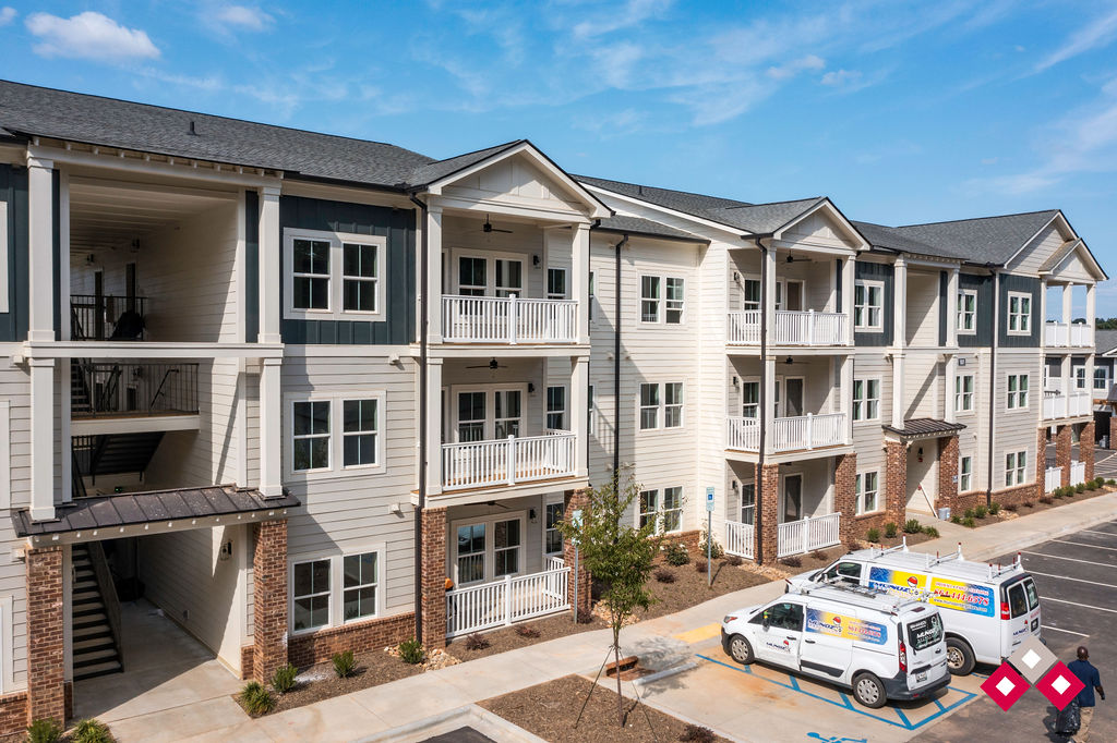 Summit at Hendersonville Image 20