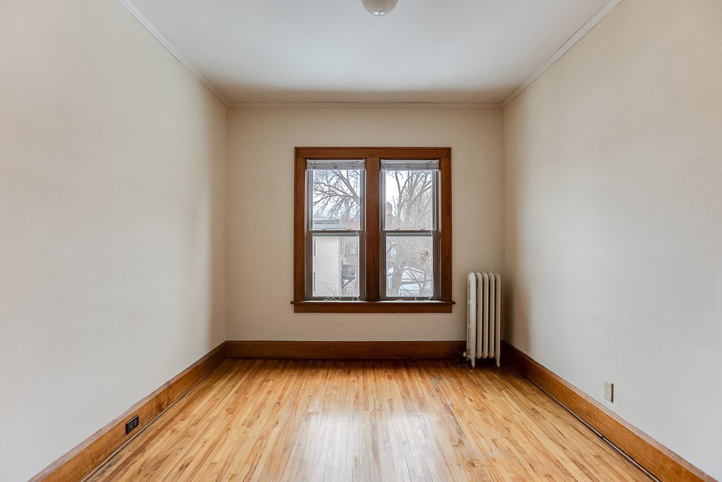 3925 Pleasant Avenue S Image 14