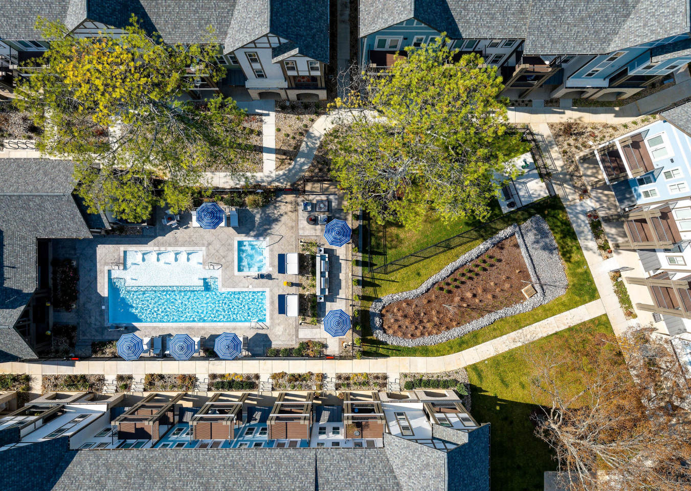 Oakbrook Townhomes Image 16