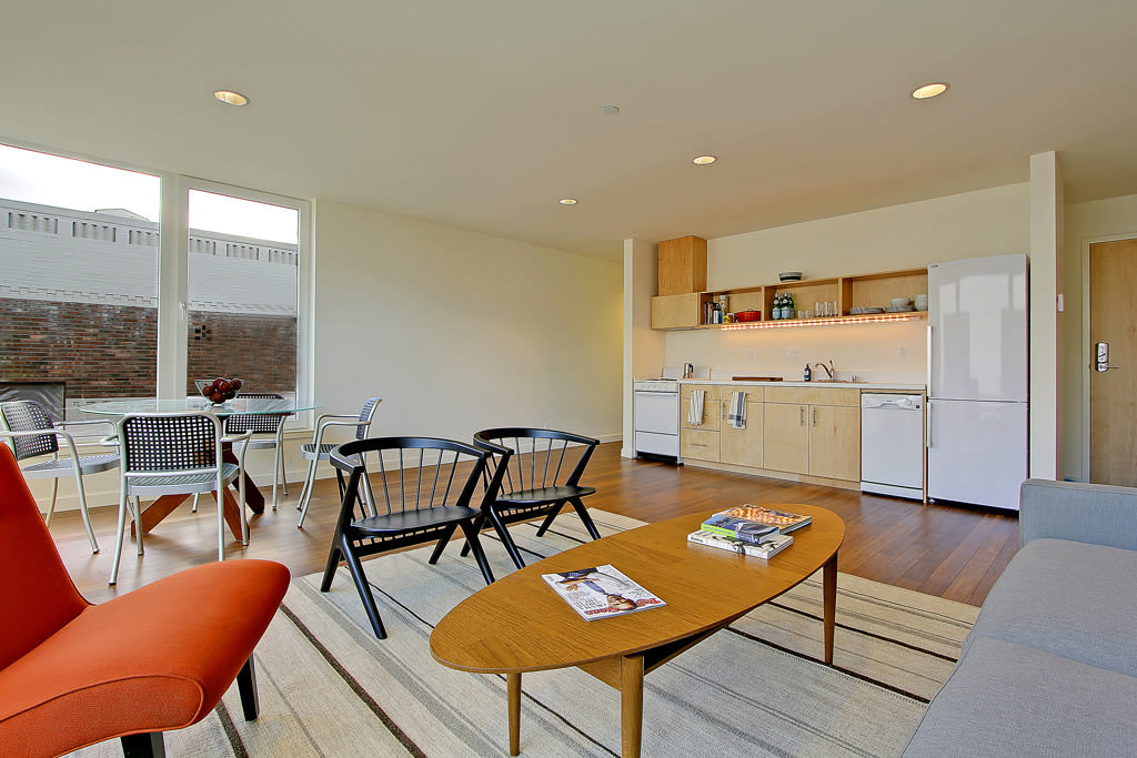 Belroy Apartments Image 7