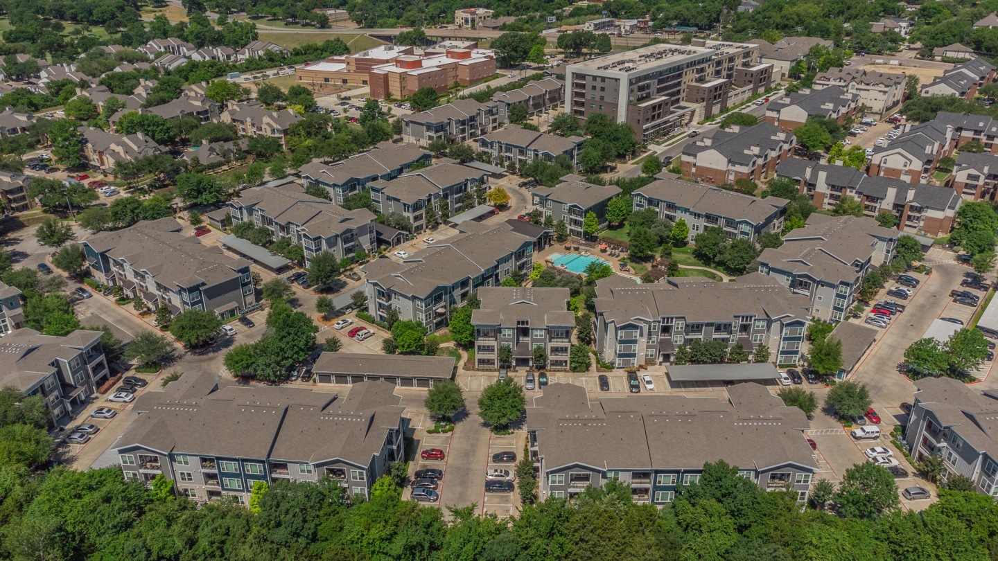 Lakewood Flats Image 15