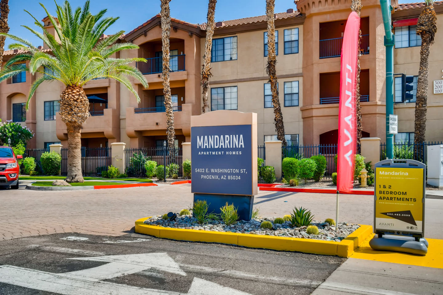 Mandarina Apartment Homes Image 83