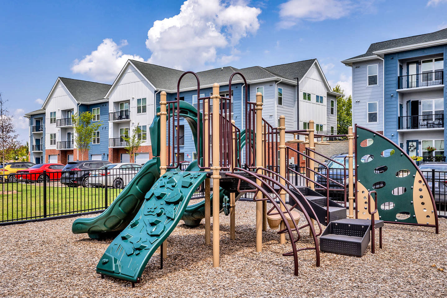 Legacy Heritage Apartments Image 32