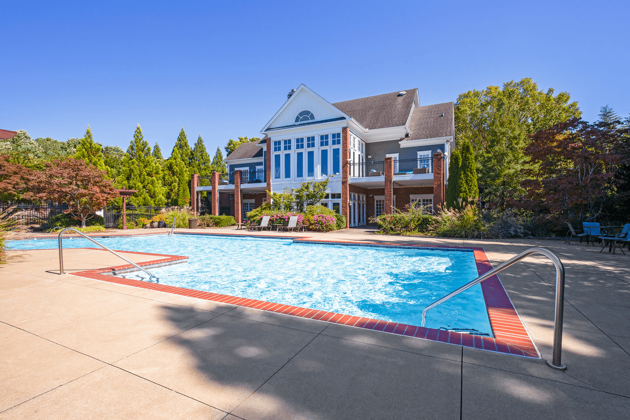 Lakeside at Town Center Apartments Image 38