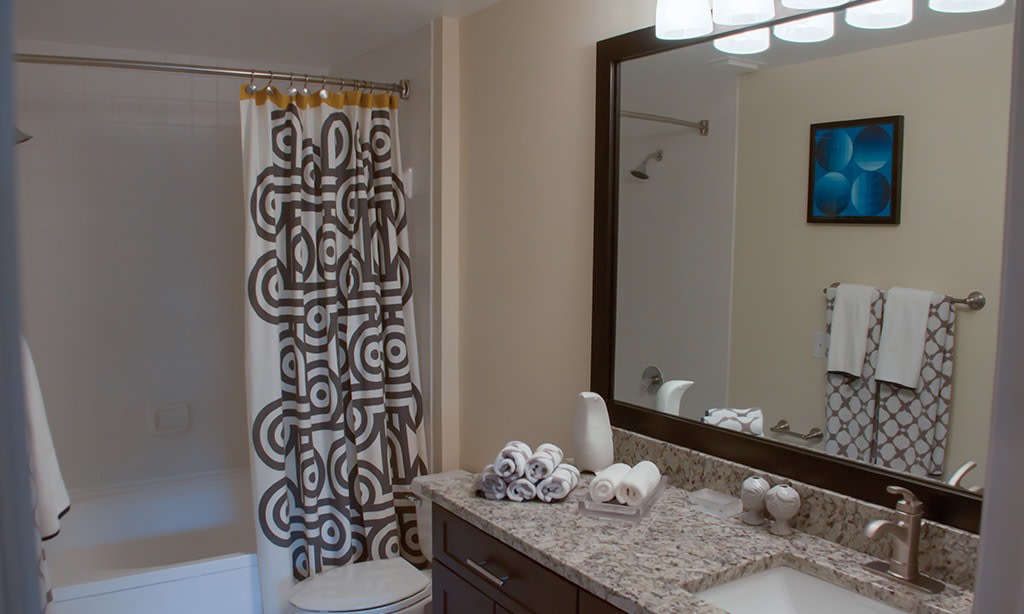 The Upton Apartment Homes Image 11