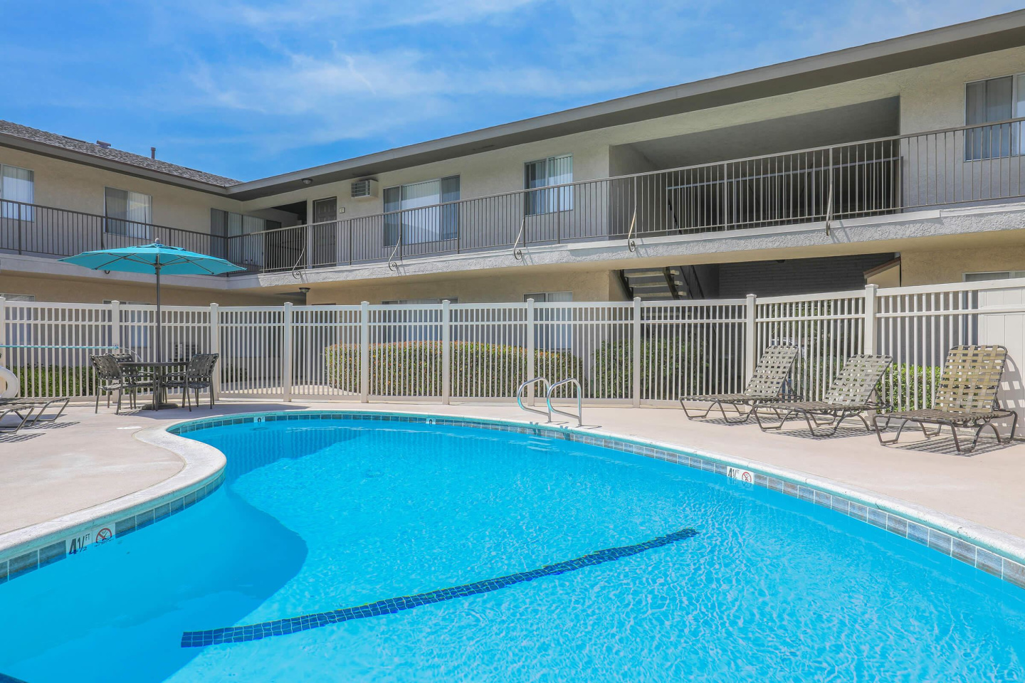 San Carlos & San Juan Apartment Homes Image 1
