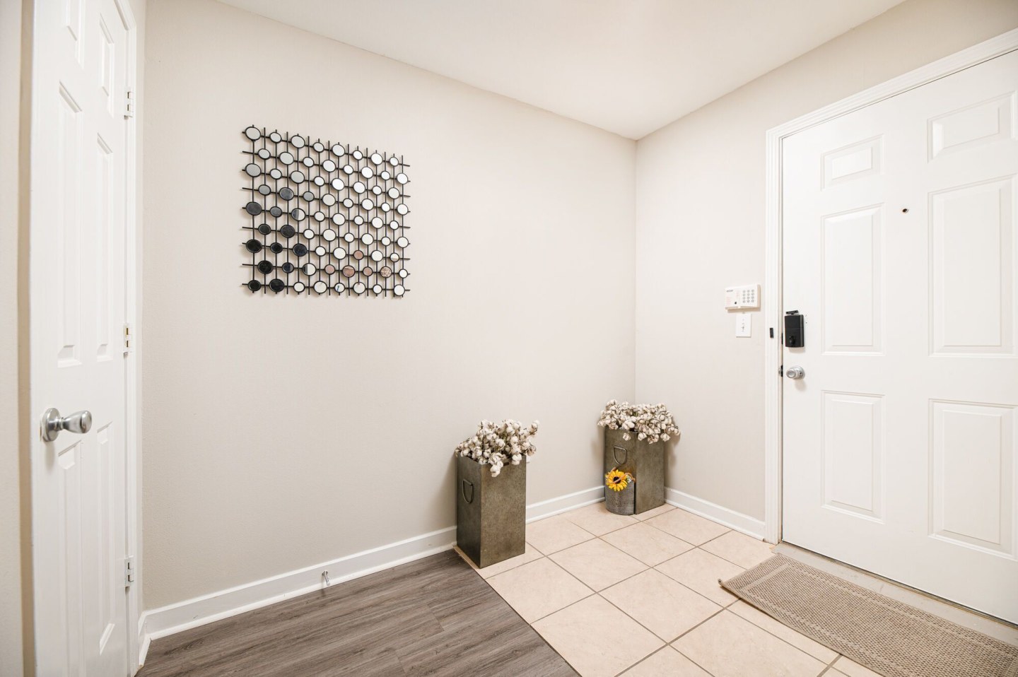 Spring Lake Apartments Image 3