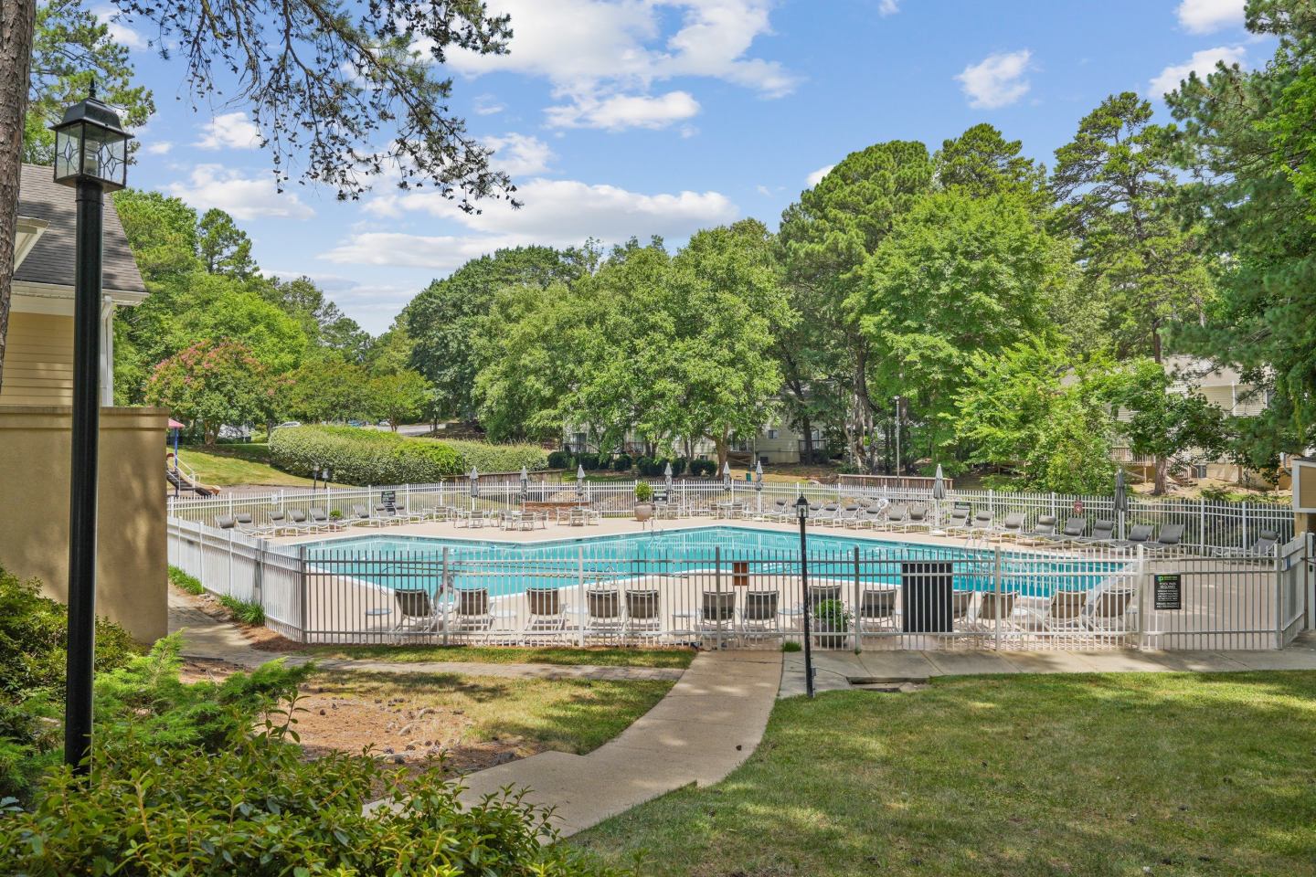 Affordable Housing - Regency Park Apartment Homes Image 50