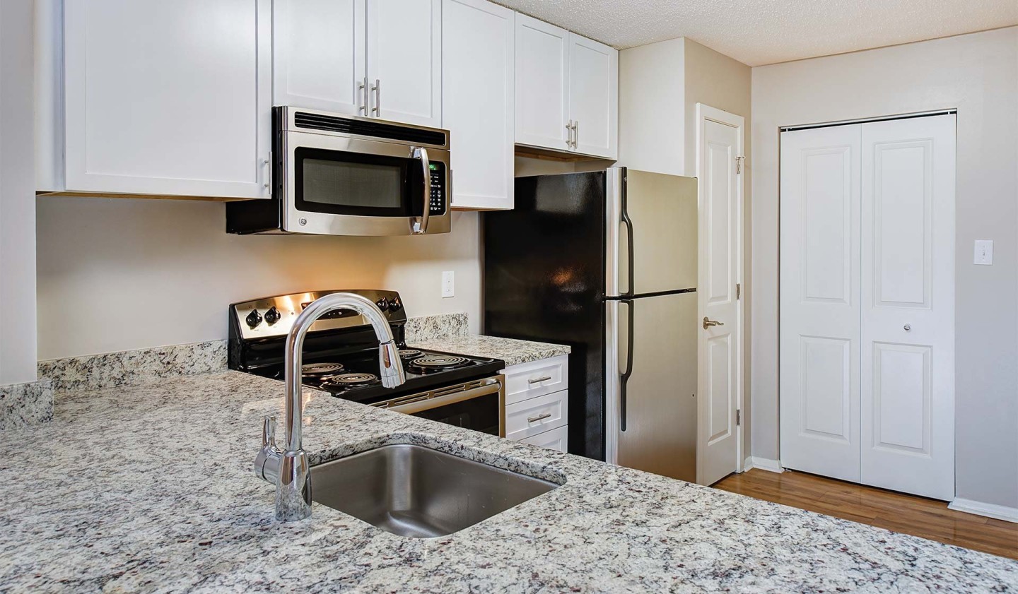 Burke Shire Commons Apartments Image 3