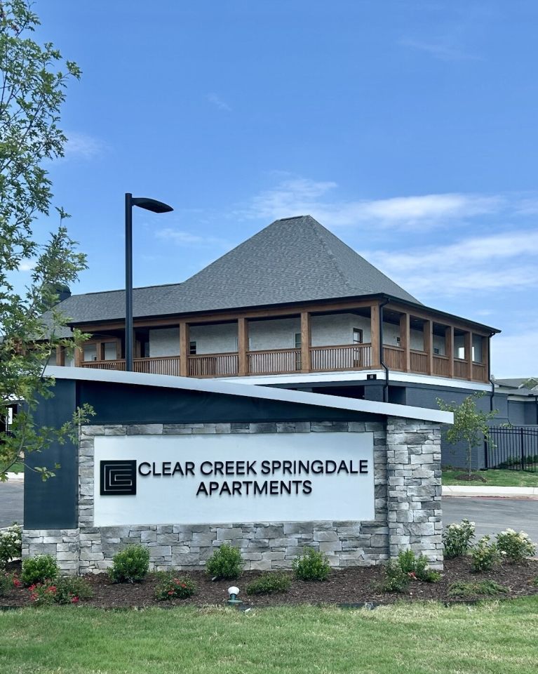 Clear Creek Springdale Apartments Image 1