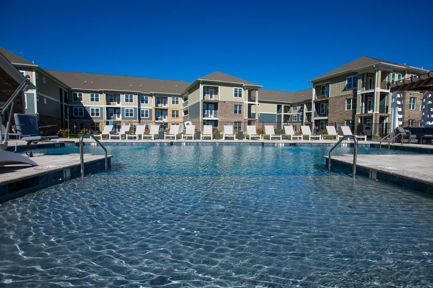 Lake Taylor Pointe Image 71