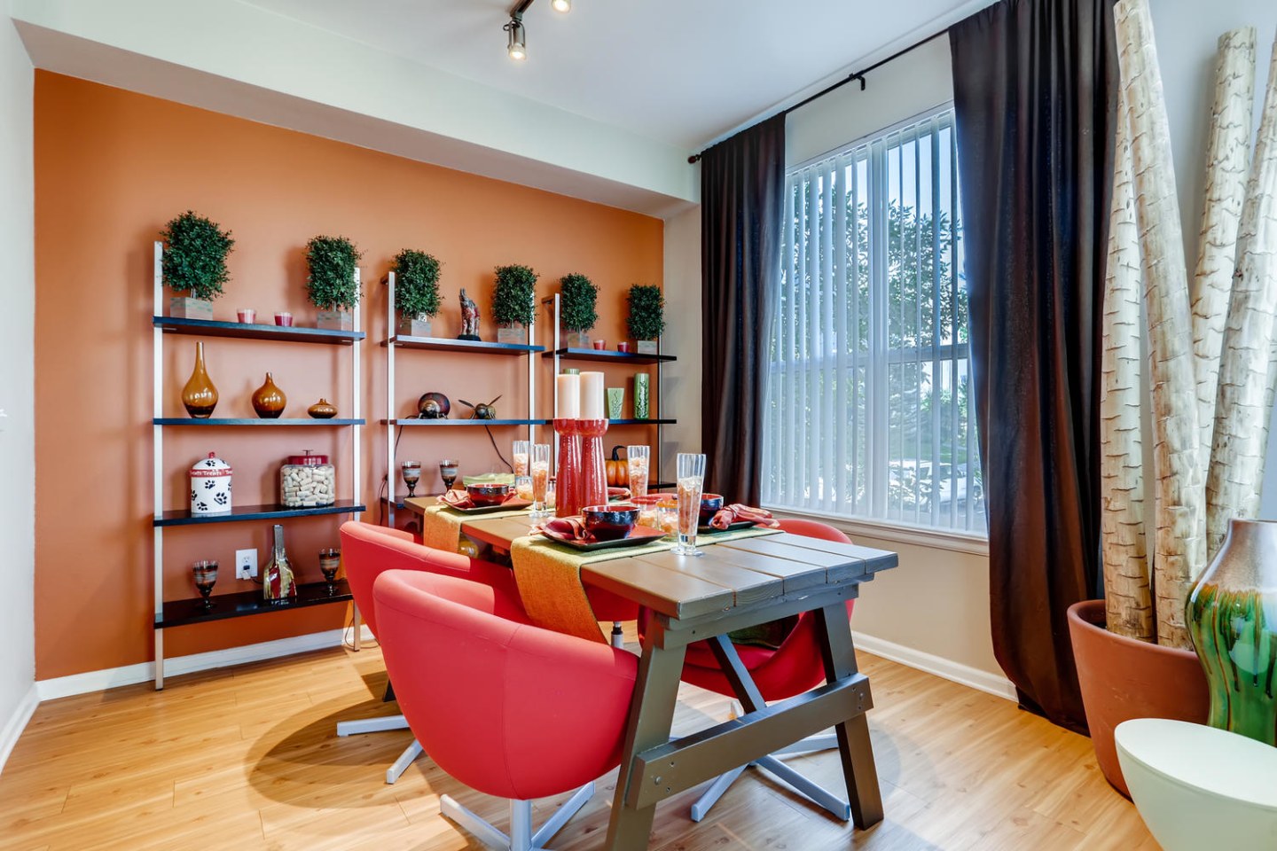 Parker Hilltop  Apartments Image 6
