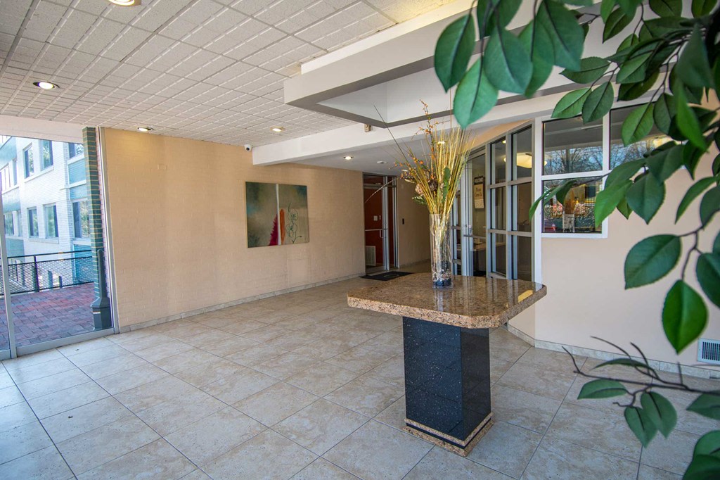 8600 Apartments Image 34