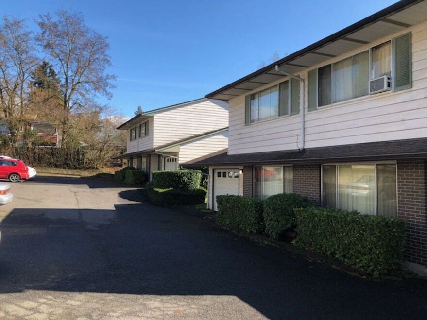Town Terrace Apartments Image 3