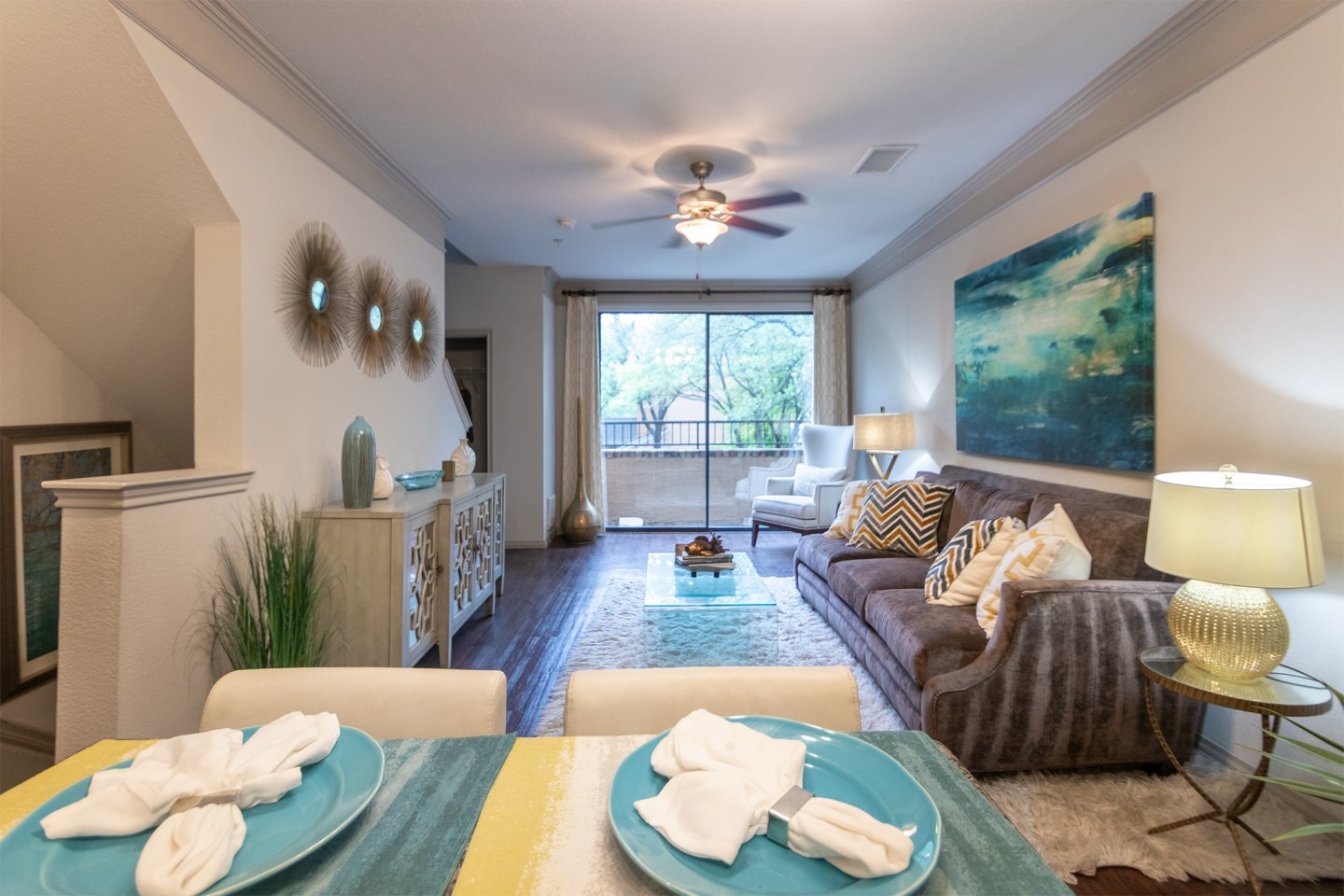 The Brownstones Townhome Apartments Image 23