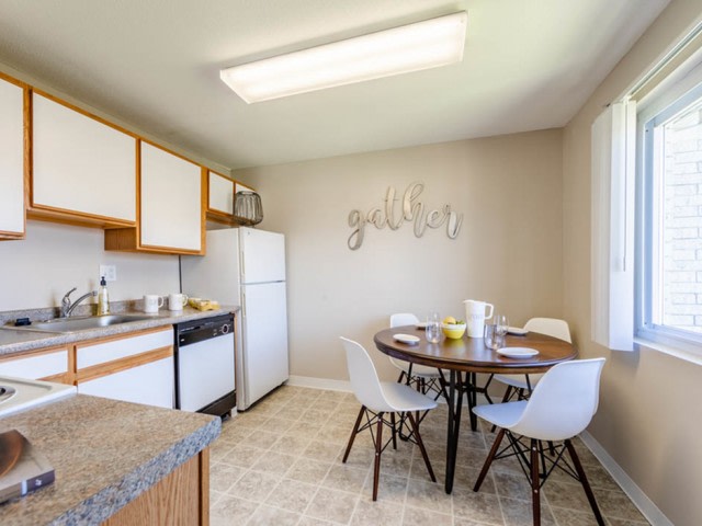 Princeton Reserve Apartments Image 15