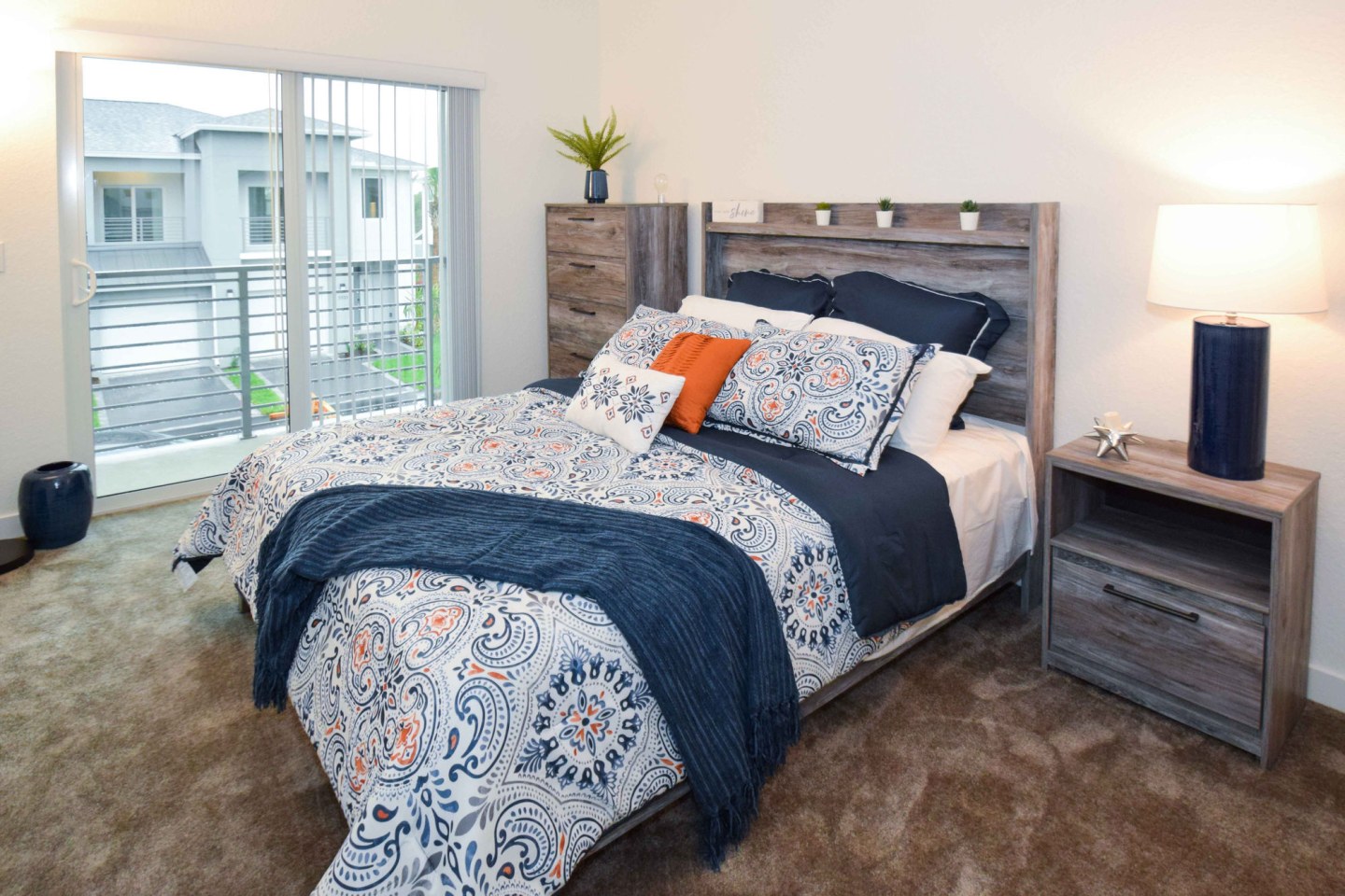 Torino Lakes Rental Townhomes Image 4