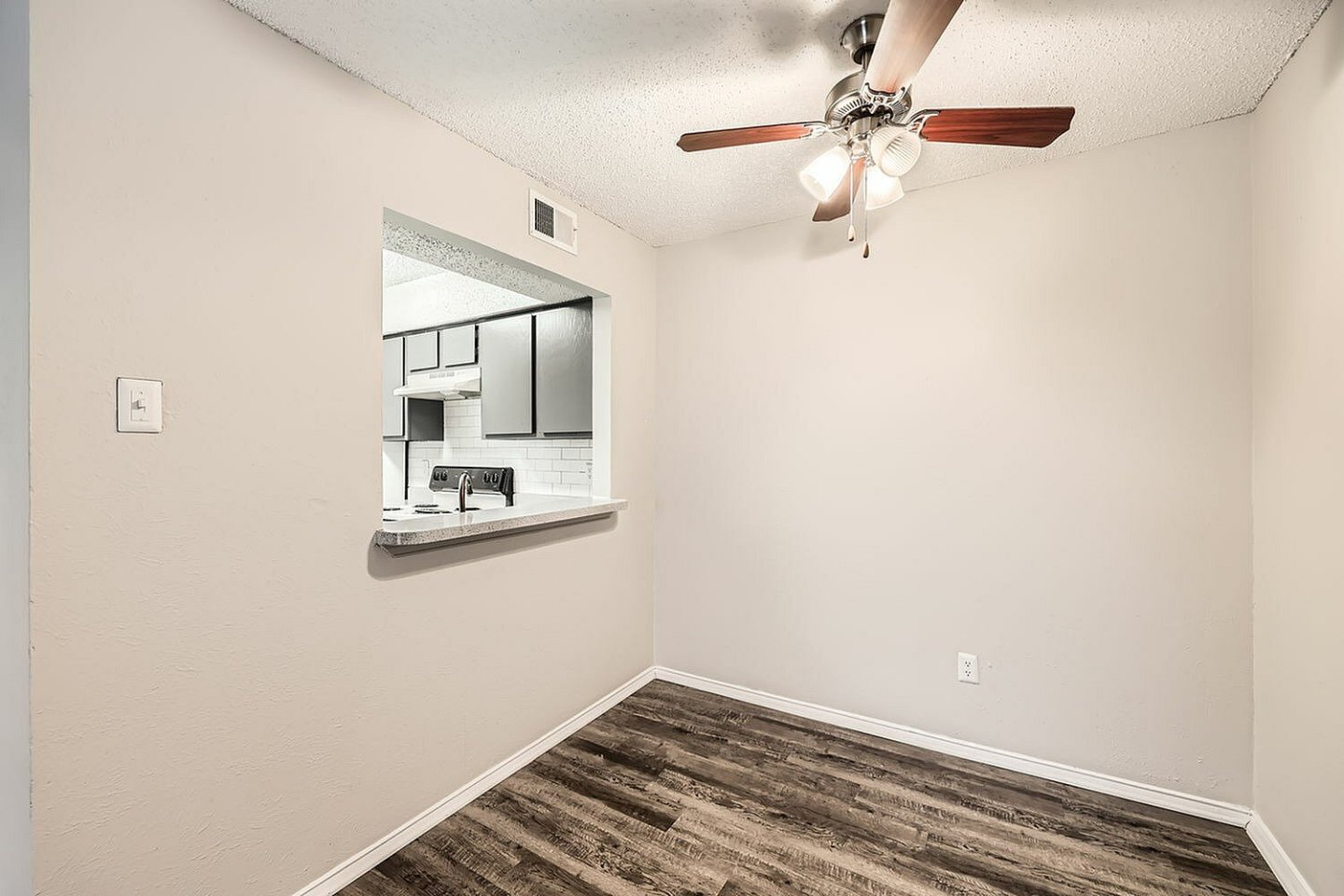 500 Flats Image 50