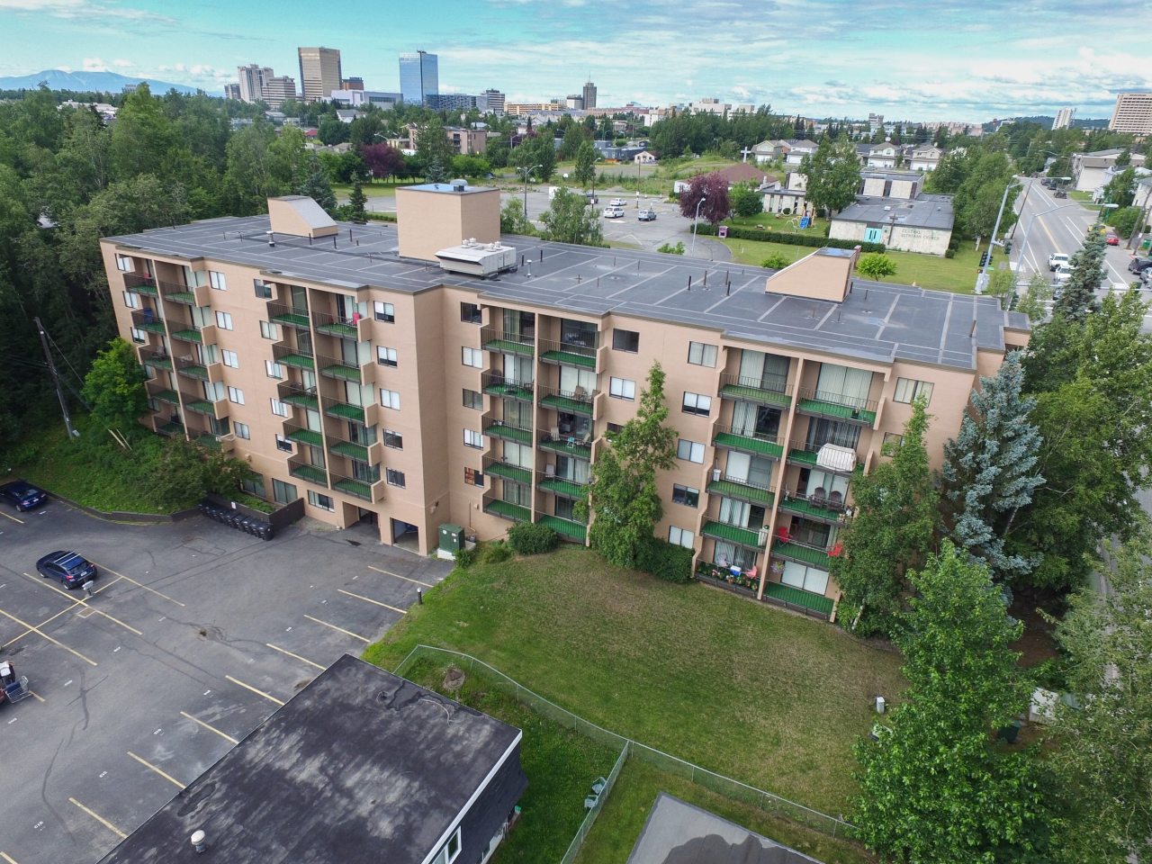 The Outlook Apartments Image 11