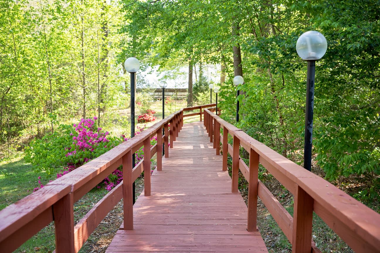 Lake Lynn Reserve Apartments Image 12