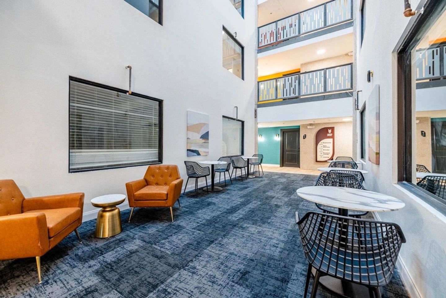 VEER Apartments Image 9
