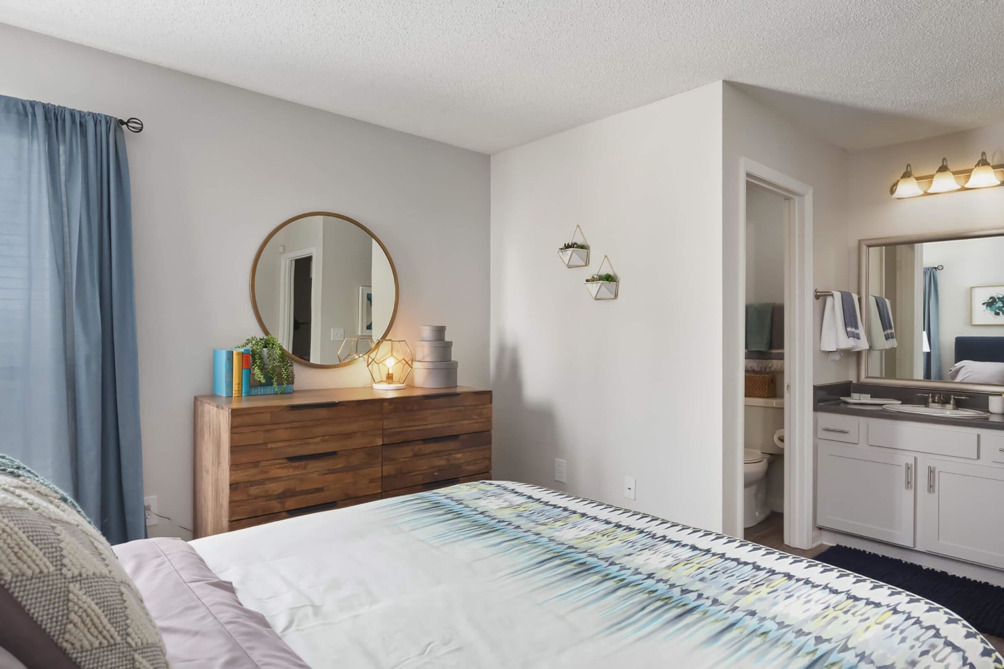 Huntsview Apartments Image 18