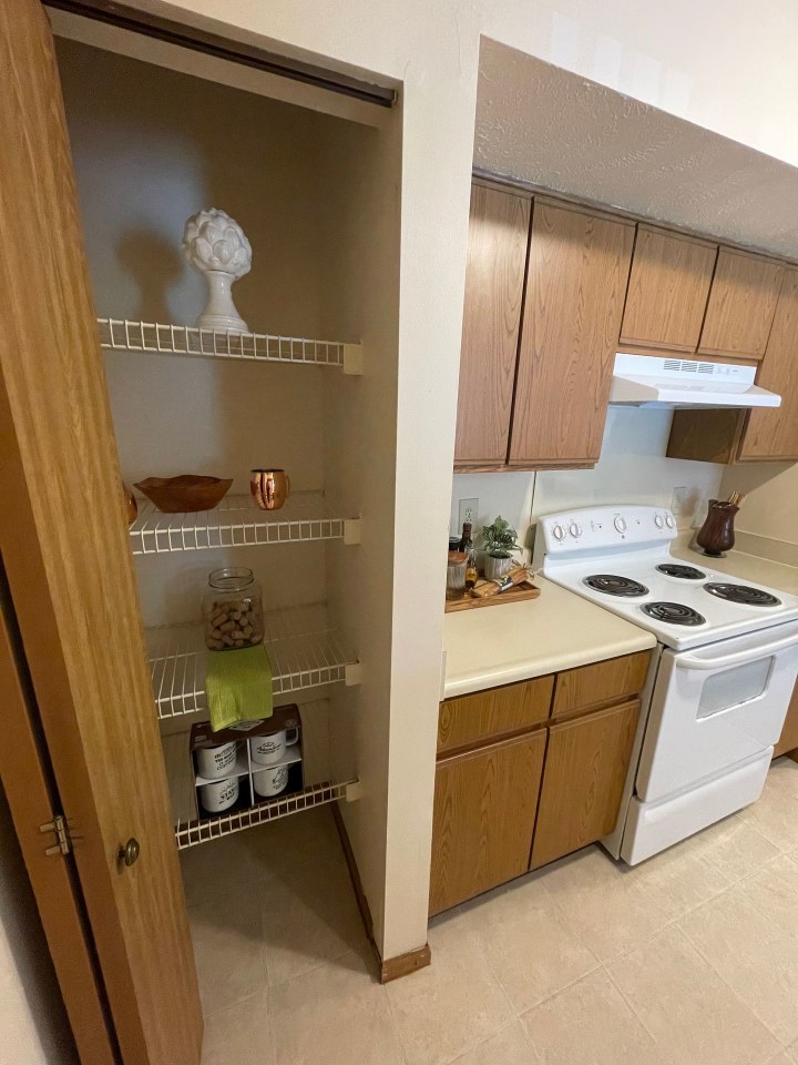 Covington Square on Vale Park Image 8