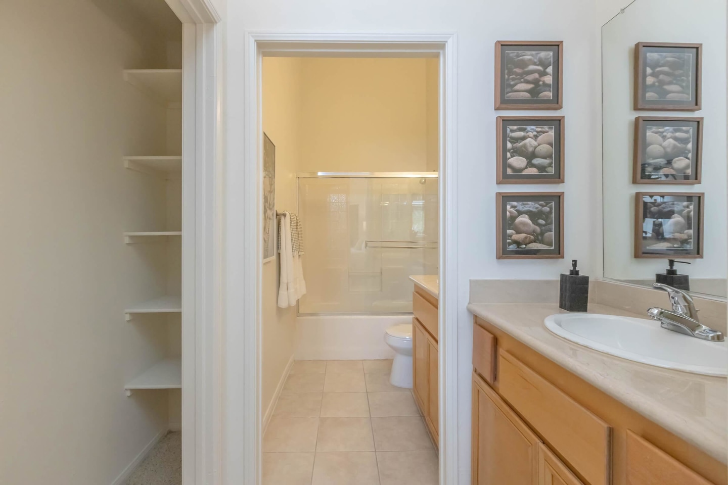 Colony Townhomes Image 105