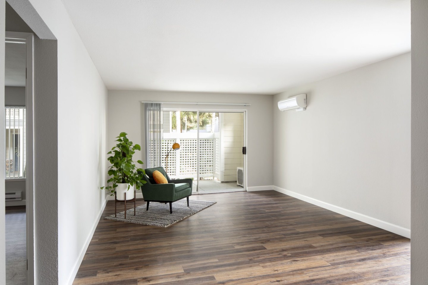 Alderwood Apartments Image 10