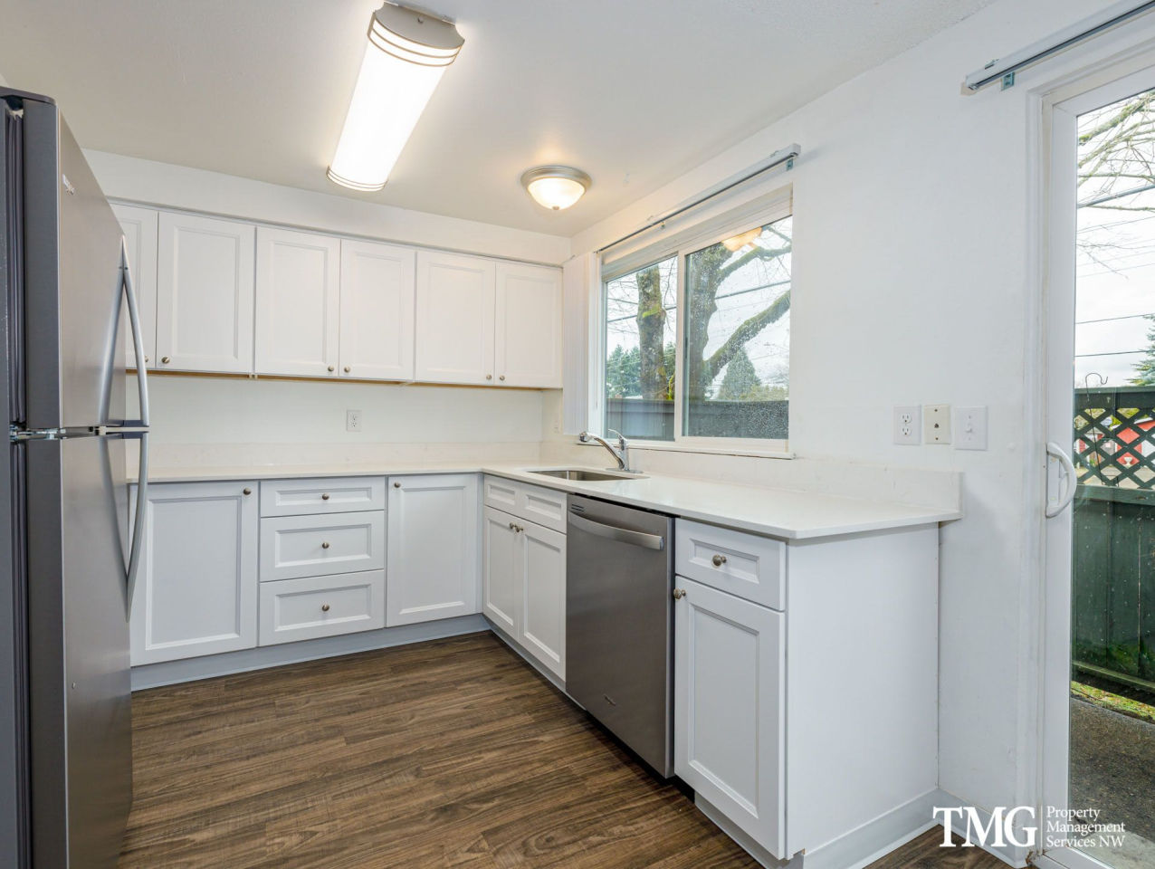 Pinewood Commons Apartments Image 7