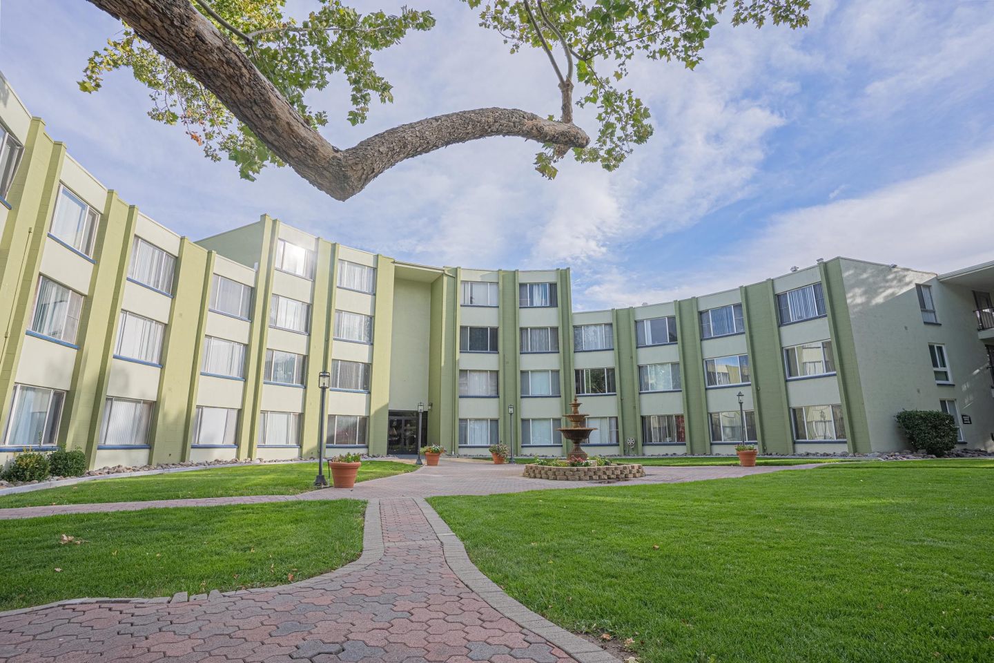 Regency Park Apartments Image 26