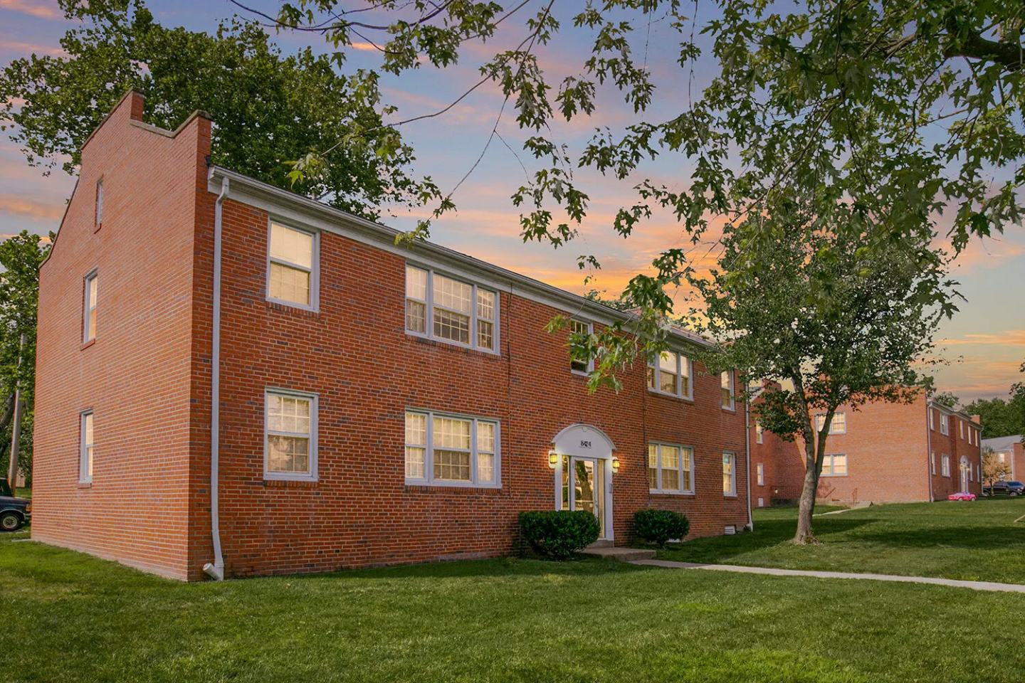 Loch Raven Village Apartments Image 42