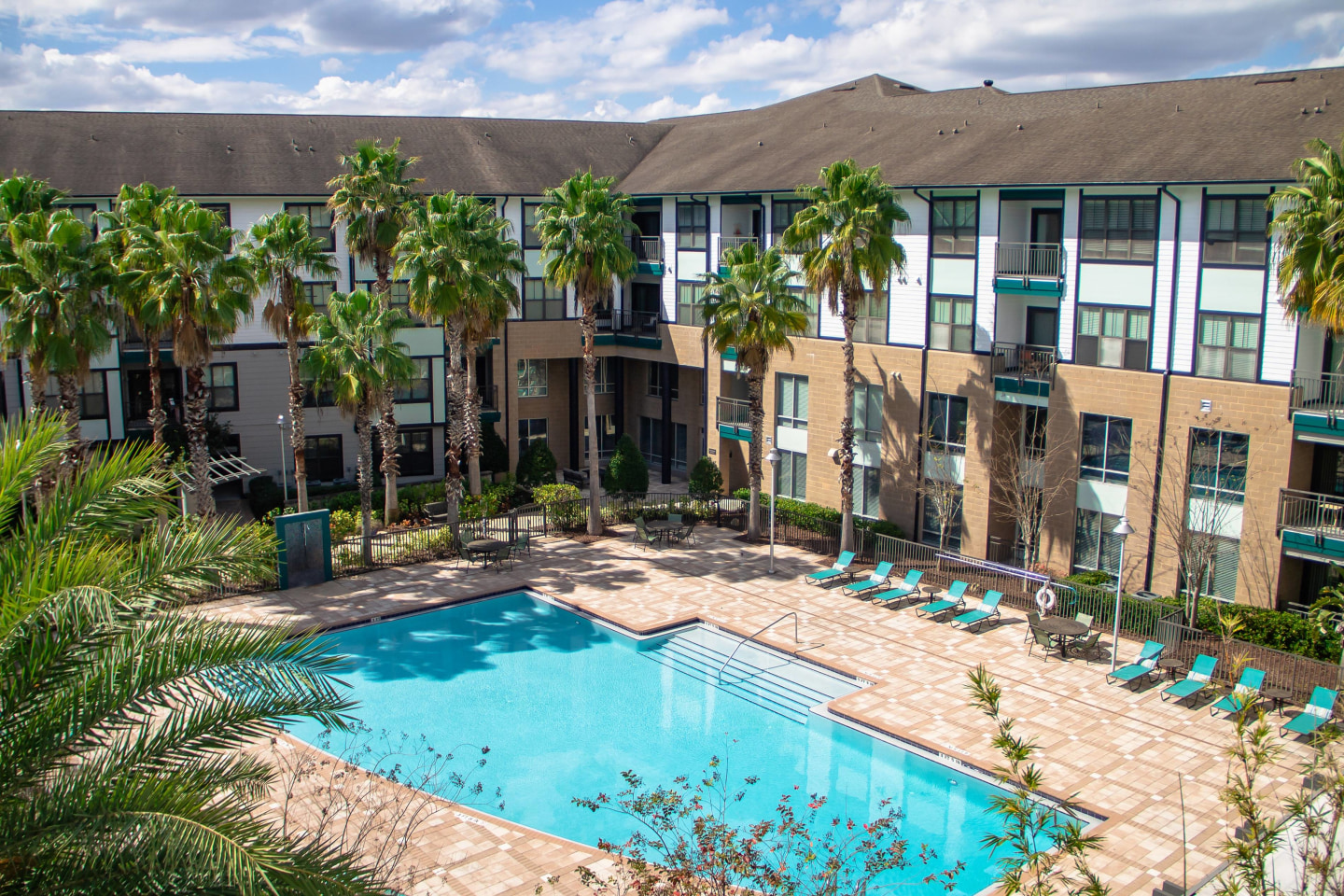 Millenia 700 Apartments Image 14