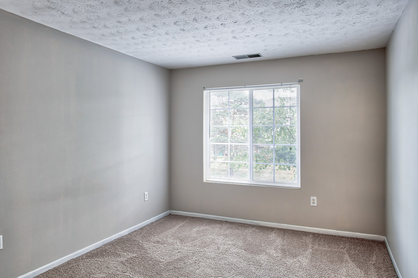 Franklin Park Apartments Image 19