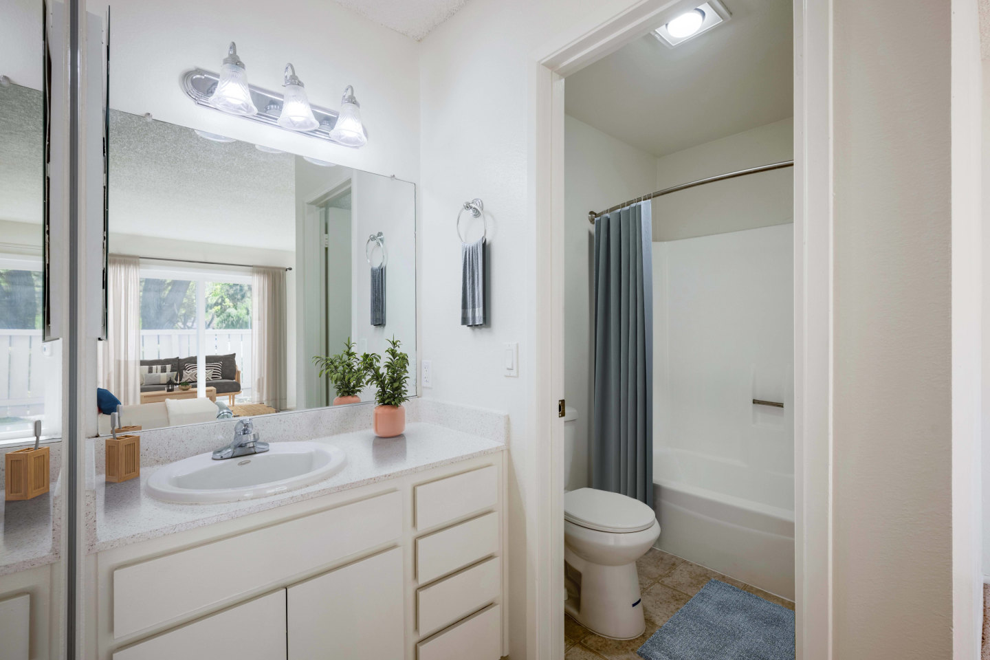 Oceanwood Apartments Image 7